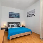 Zuza Holiday home Bristivica