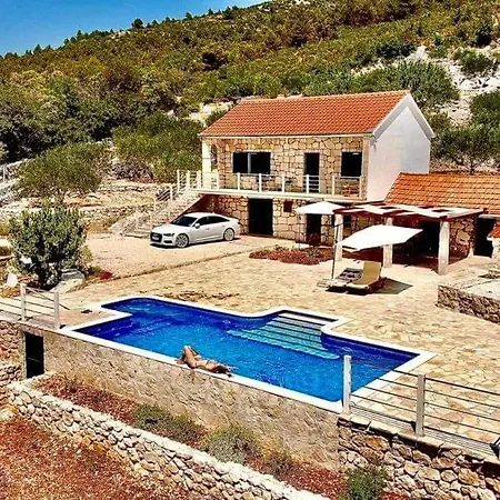 Zuza Holiday home